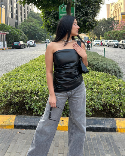 DESIREE Asymetrical leather top