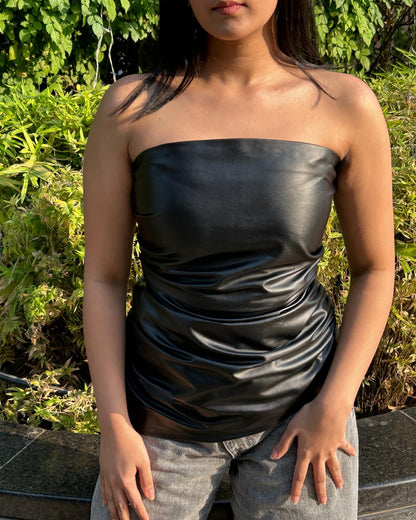 DESIREE Asymetrical leather top